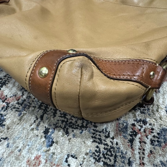 Coach Carly large hobo bag beige - Picture 7 of 17